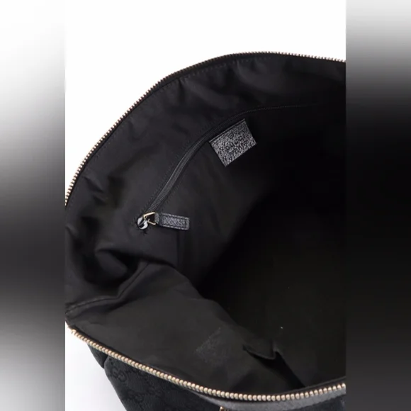 Authentic Gucci GG Black Canvas Abbey Zip Tote Shoulder Gold Hardware Bag - Picture 5 of 13